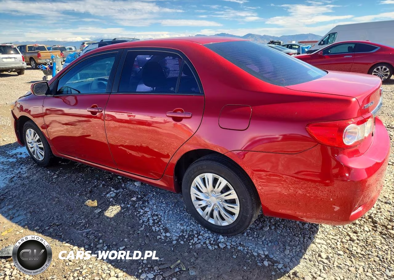 2011 Toyota Corolla Le VIN:2T1BU4EE8BC585203 - 2