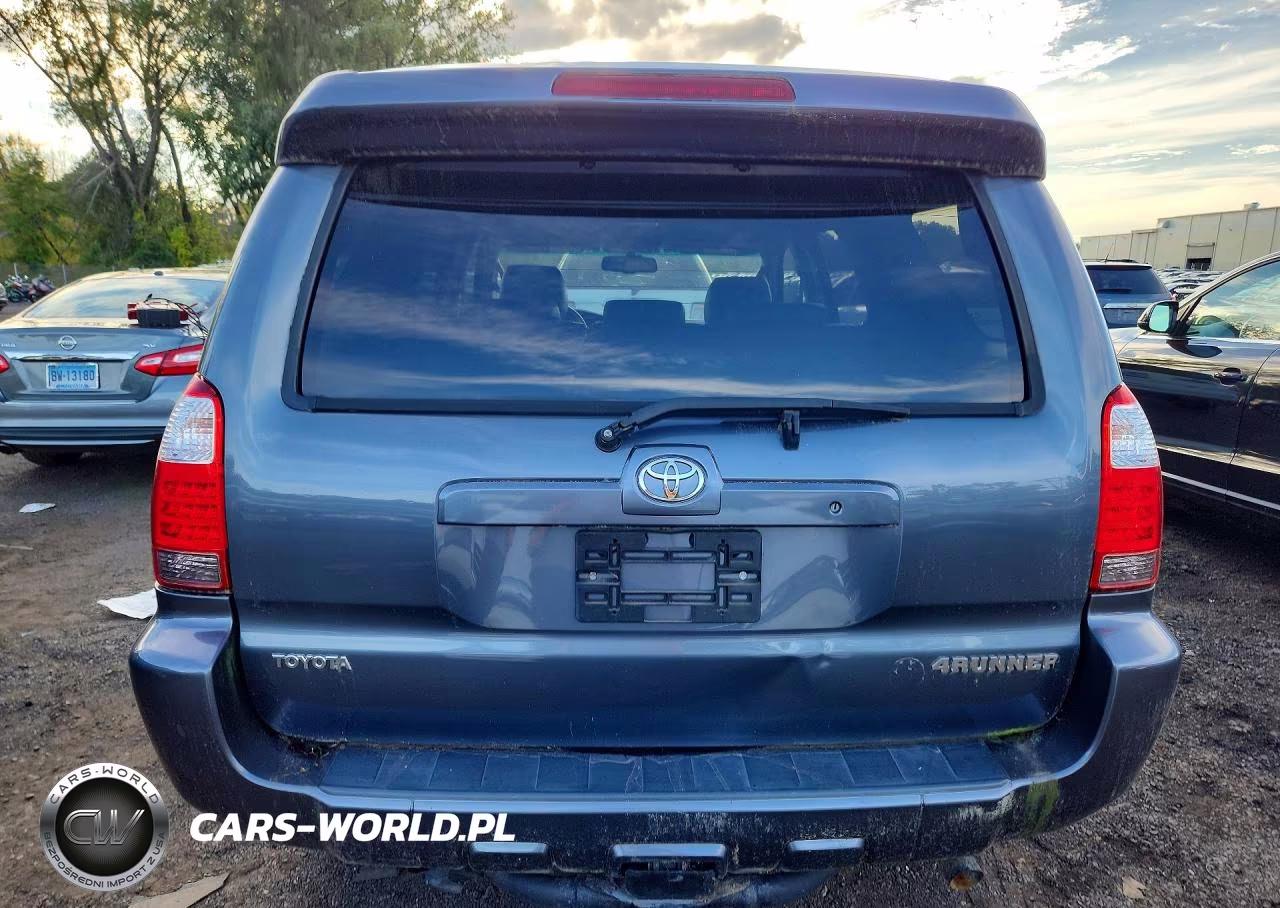 2007 Toyota 4Runner Limited VIN:JTEBT17R070066371 - 6