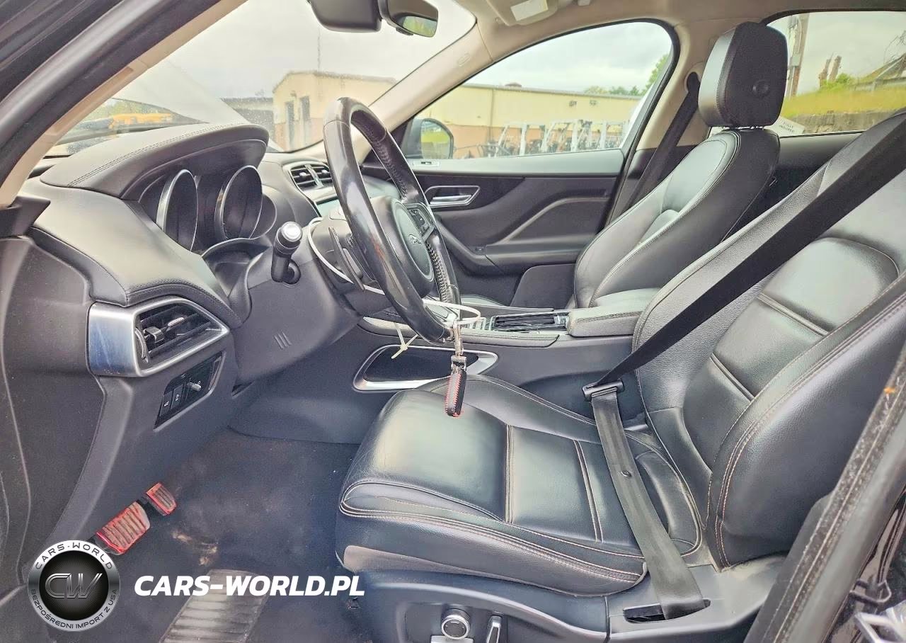 2019 Jaguar F-Pace Prestige VIN:SADCK2GX5KA392688 - 7