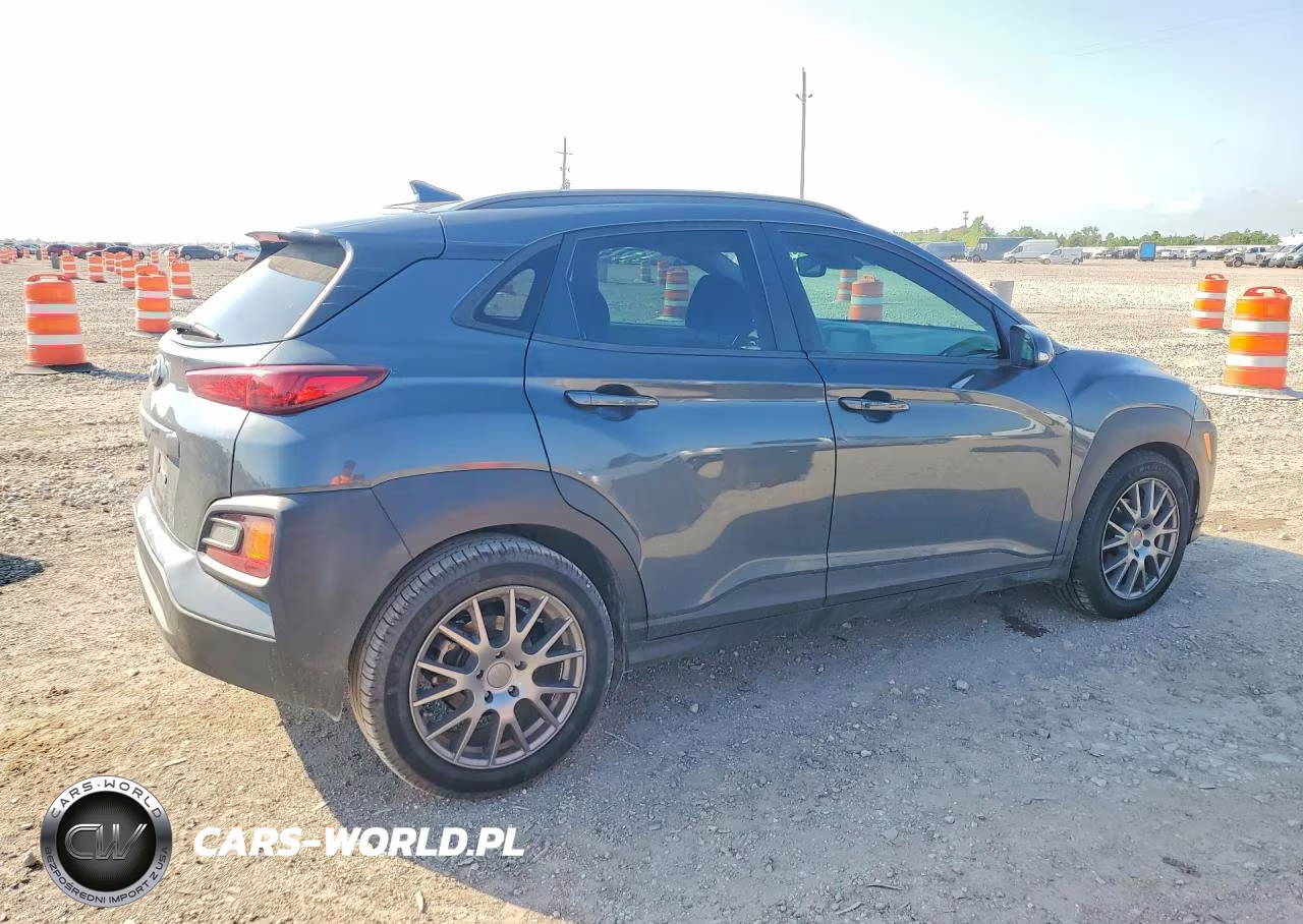 2020 Hyundai Kona Sel Plus VIN:KM8K62AA4LU563135 - 3