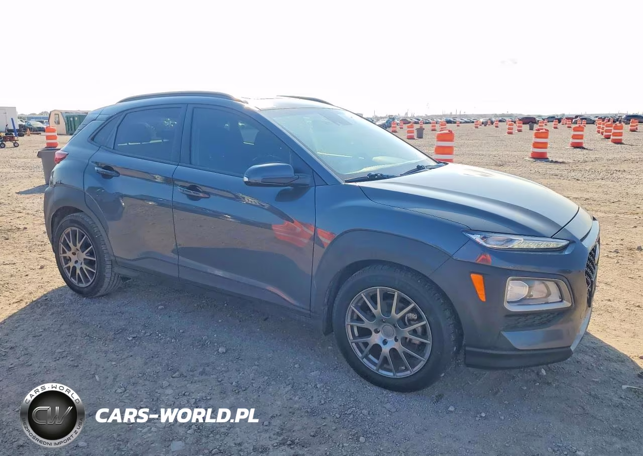 2020 Hyundai Kona Sel Plus VIN:KM8K62AA4LU563135 - 4