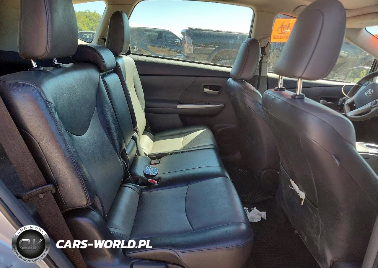 2012 Toyota Prius V Five VIN:JTDZN3EU3C3045135 - 11