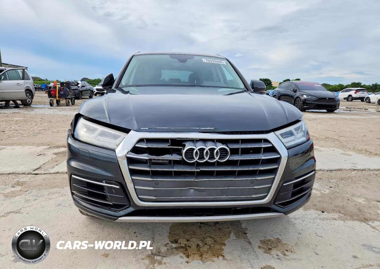2018 Audi Q5 Premium Plus VIN:WA1BNAFY3J2240317 - 5