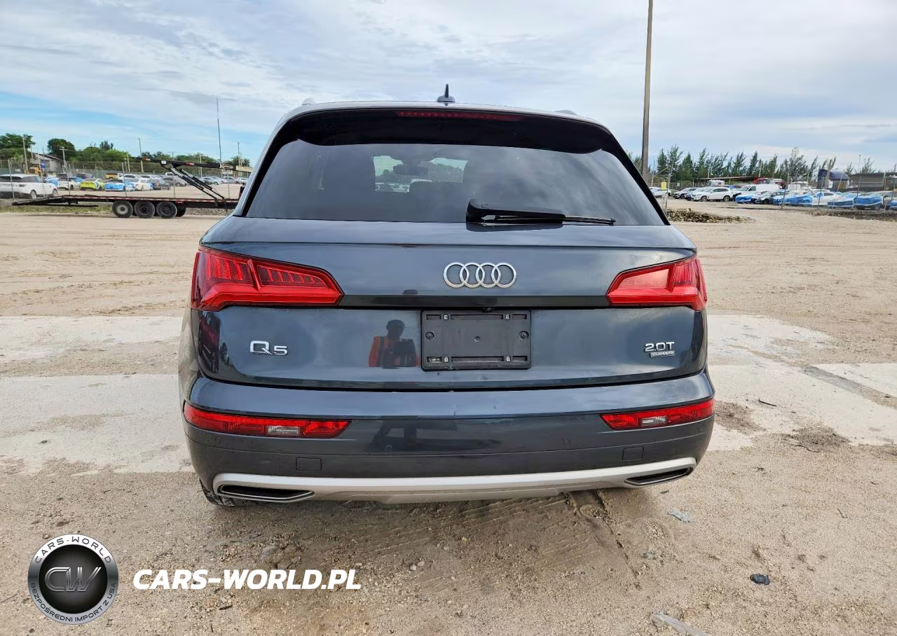 2018 Audi Q5 Premium Plus VIN:WA1BNAFY3J2240317 - 6