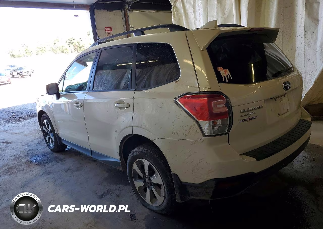 2018 Subaru Forester 2.5I Premium VIN:JF2SJAEC1JG548873 - 2