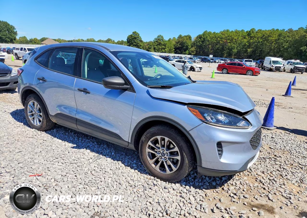 2022 Ford Escape S VIN:1FMCU0F69NUA86188 - 4