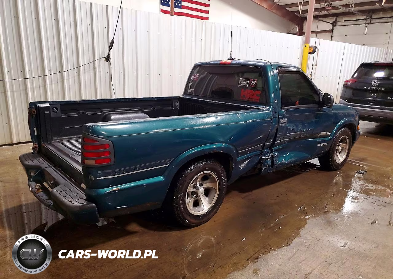 1998 Chevrolet S Truck S10 VIN:1GCCS1443W8135848 - 3