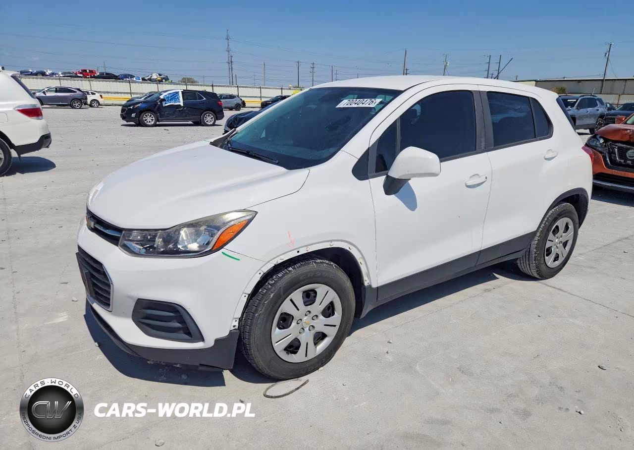 2018 Chevrolet Trax Ls VIN:KL7CJKSB5JB572852 - 1