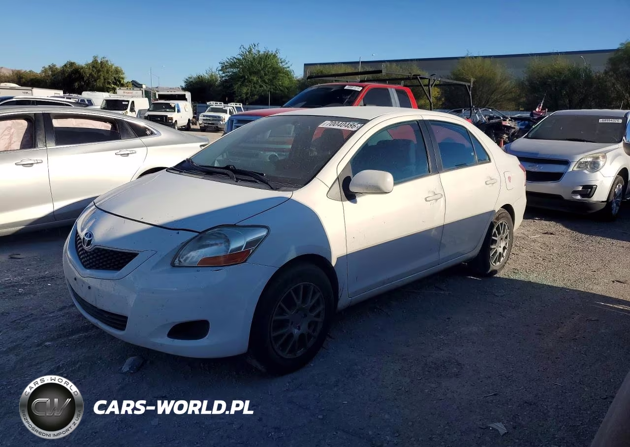 2010 Toyota Yaris Base