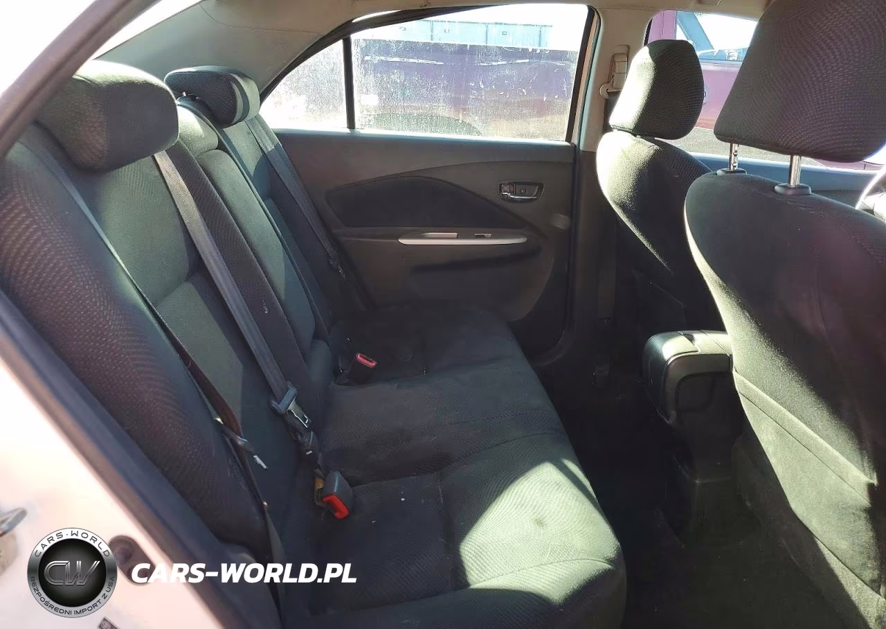 2010 Toyota Yaris Base VIN:JTDBT4K37A4069048 - 10