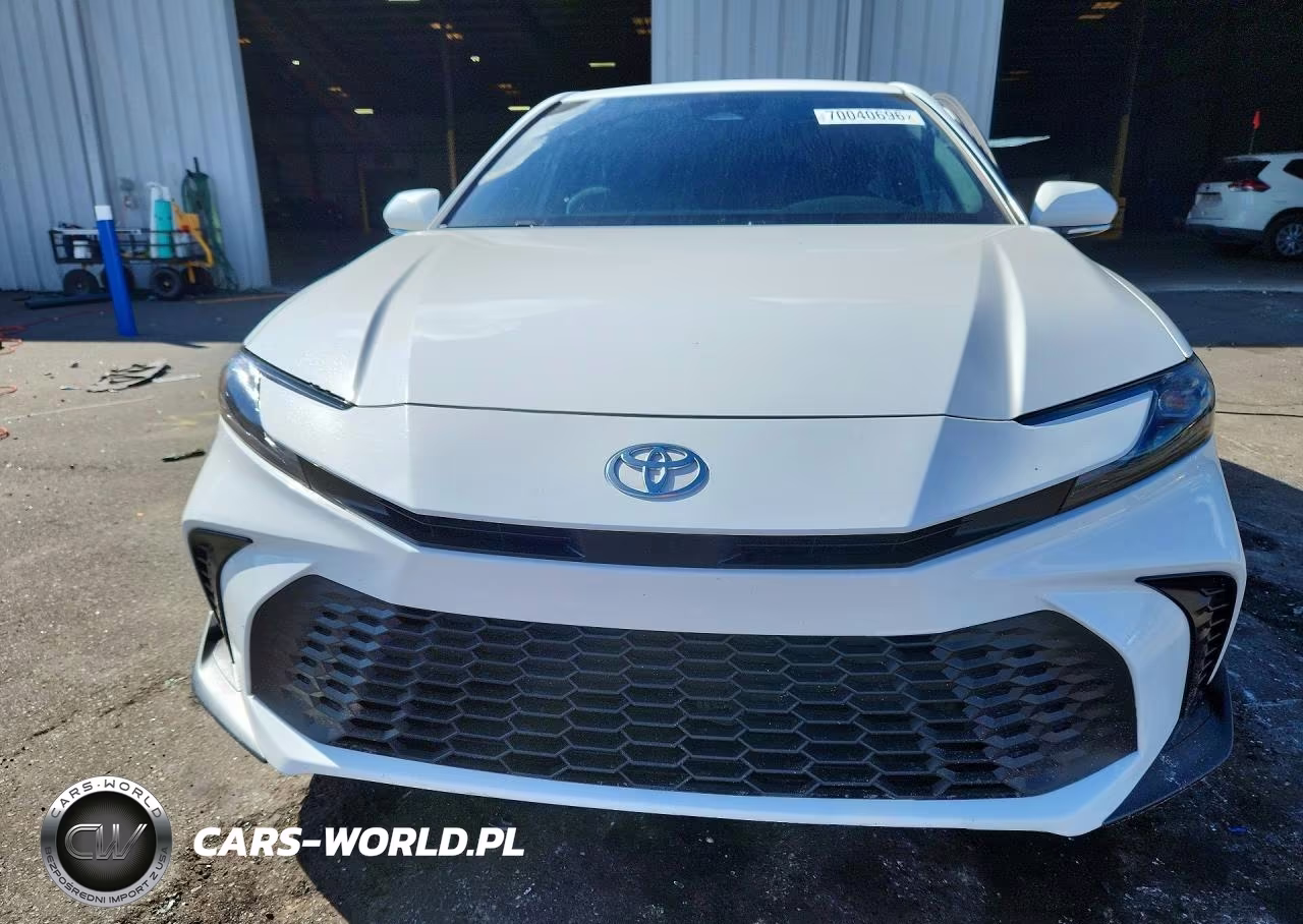 2026 Toyota Camry Se VIN:4T1DAACK4TU340892 - 5