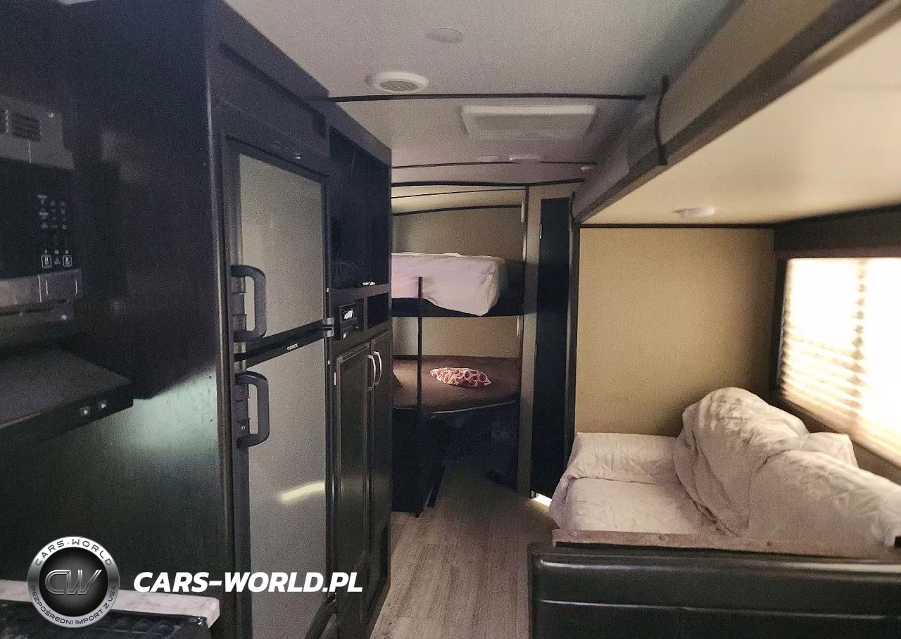 2017 Grand Design Imagine Camper VIN:573TE3228J6604305 - 6