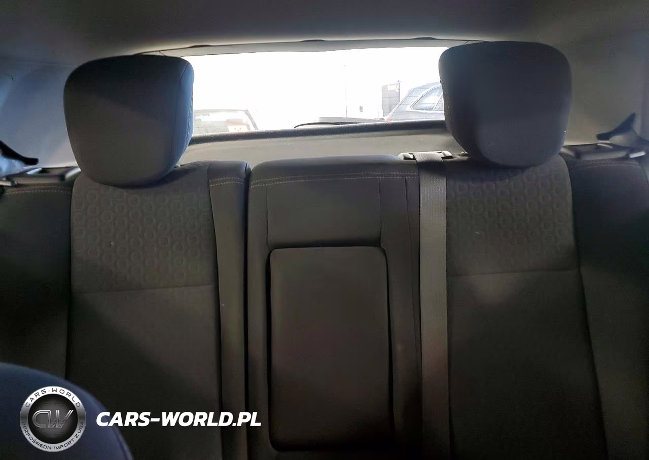2019 Chevrolet Trax Ls VIN:3GNCJNSB1KL371722 - 10