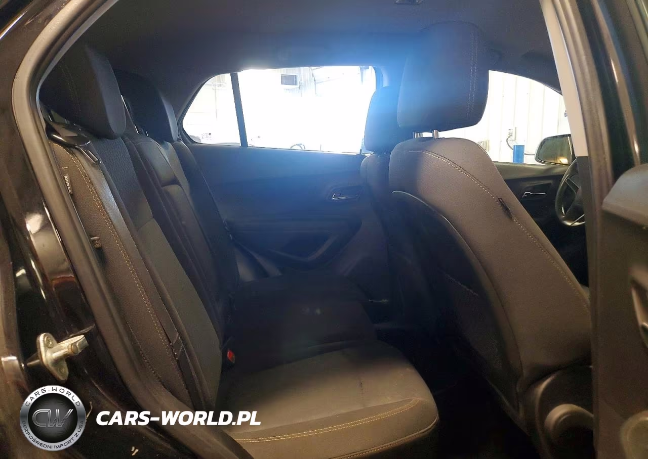 2019 Chevrolet Trax Ls VIN:3GNCJNSB1KL371722 - 11