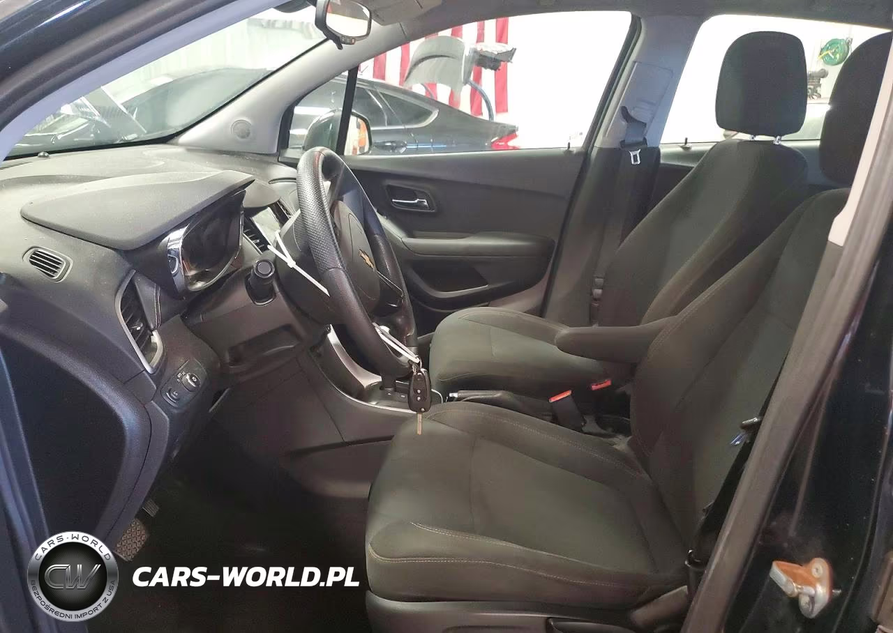 2019 Chevrolet Trax Ls VIN:3GNCJNSB1KL371722 - 7