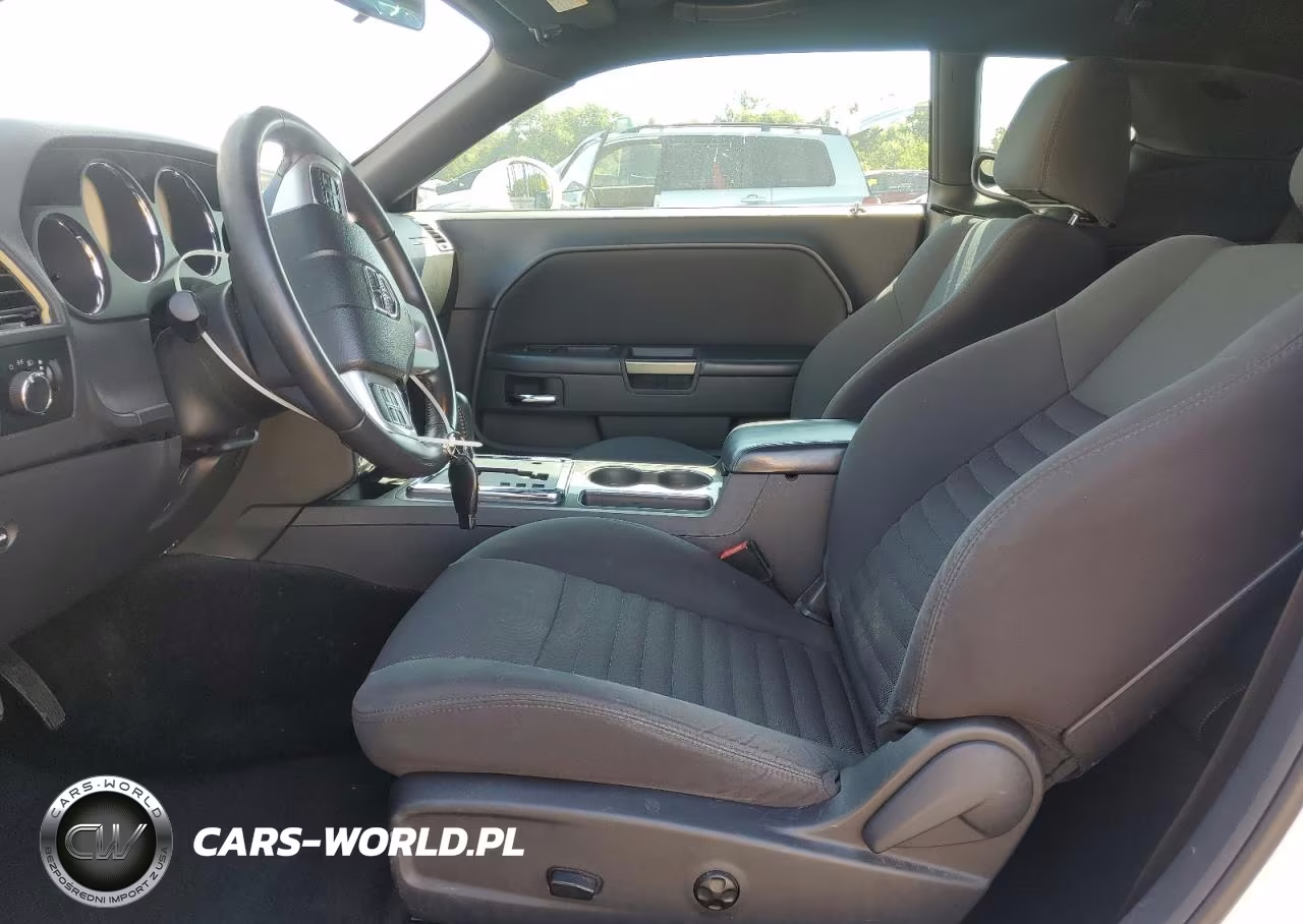 2014 Dodge Challenger Sxt VIN:2C3CDYAG9EH126909 - 7