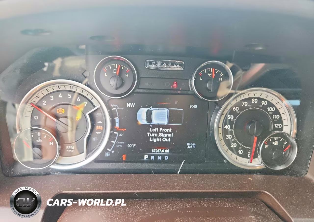 2018 Ram 1500 Slt VIN:1C6RR6LT4JS285420 - 9