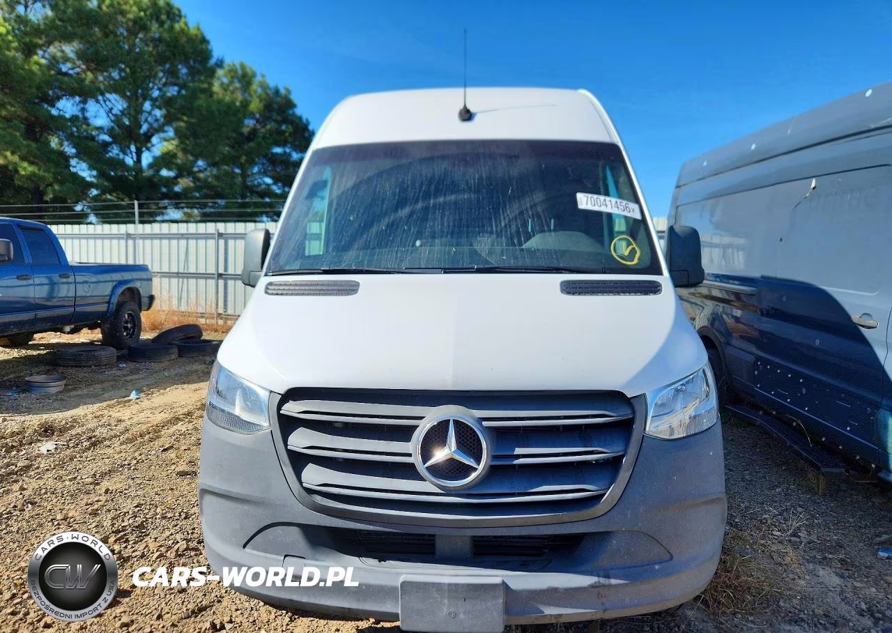 2022 Mercedes-Benz Sprinter 2500 VIN:W1Y40CHY1NT083744 - 5