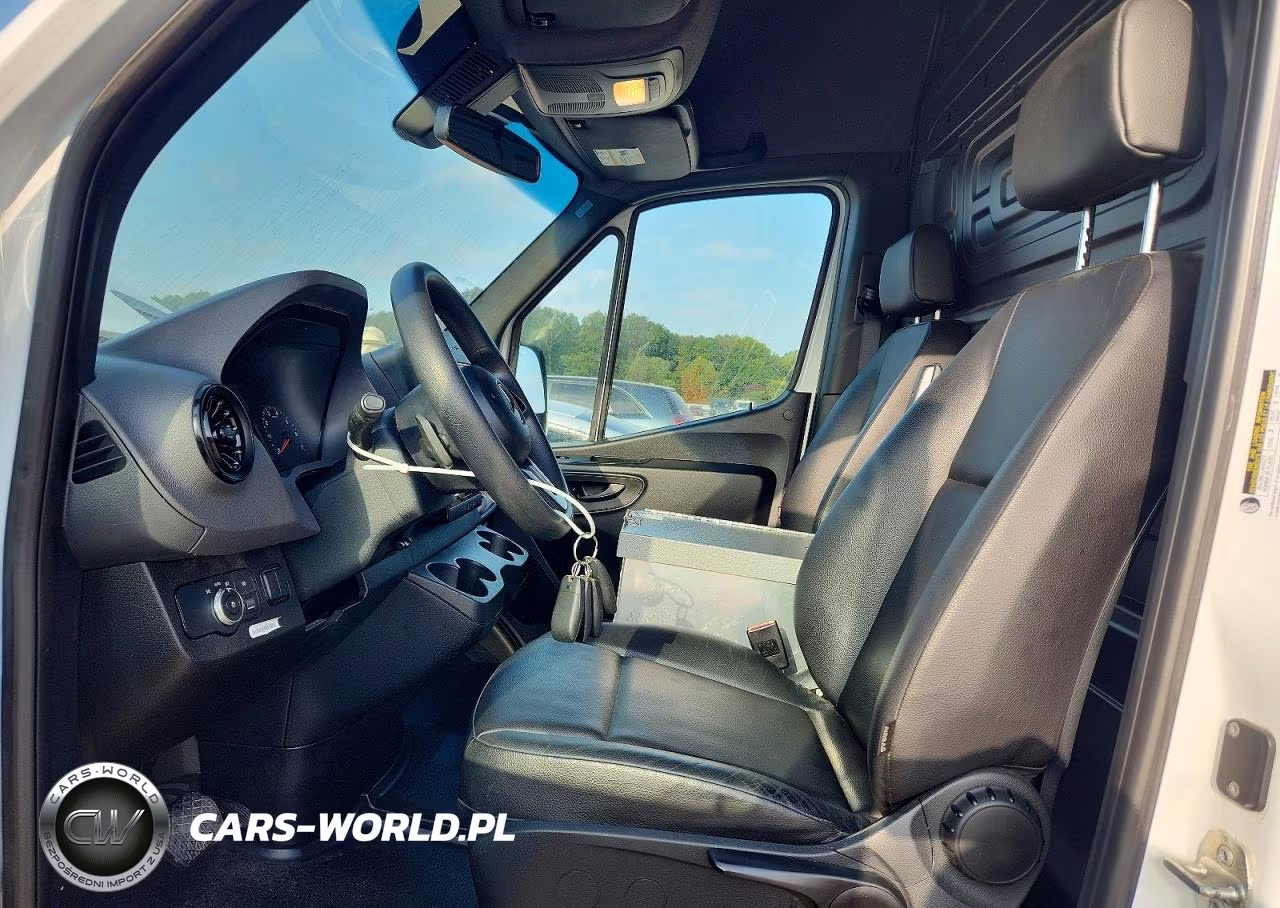 2022 Mercedes-Benz Sprinter 2500 VIN:W1Y40CHY1NT083744 - 7