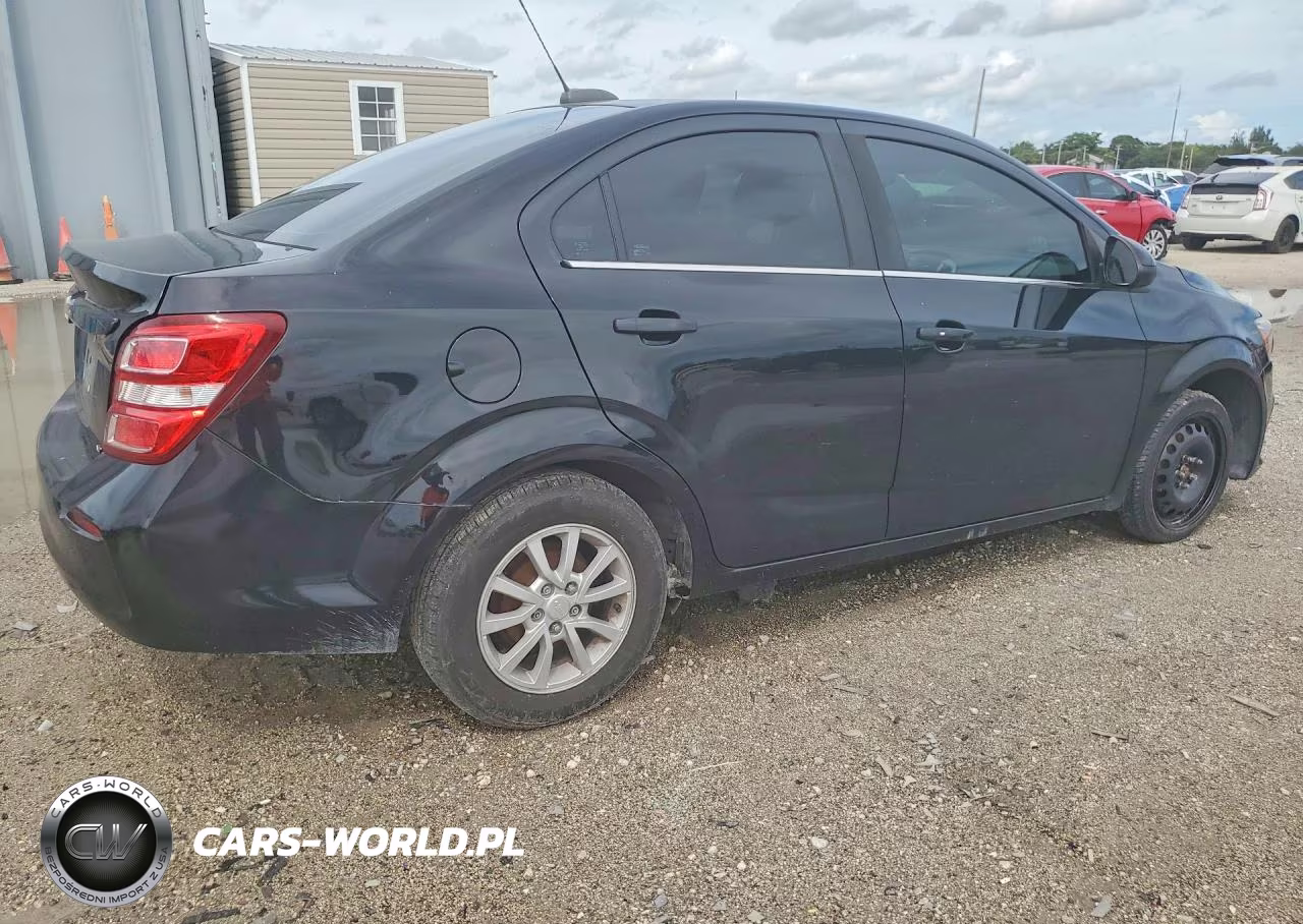 2019 Chevrolet Sonic Lt VIN:1G1JD5SB6K4119339 - 3