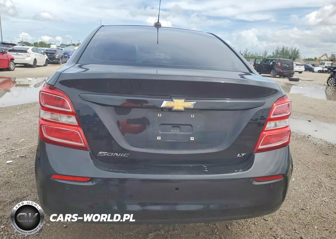 2019 Chevrolet Sonic Lt VIN:1G1JD5SB6K4119339 - 6