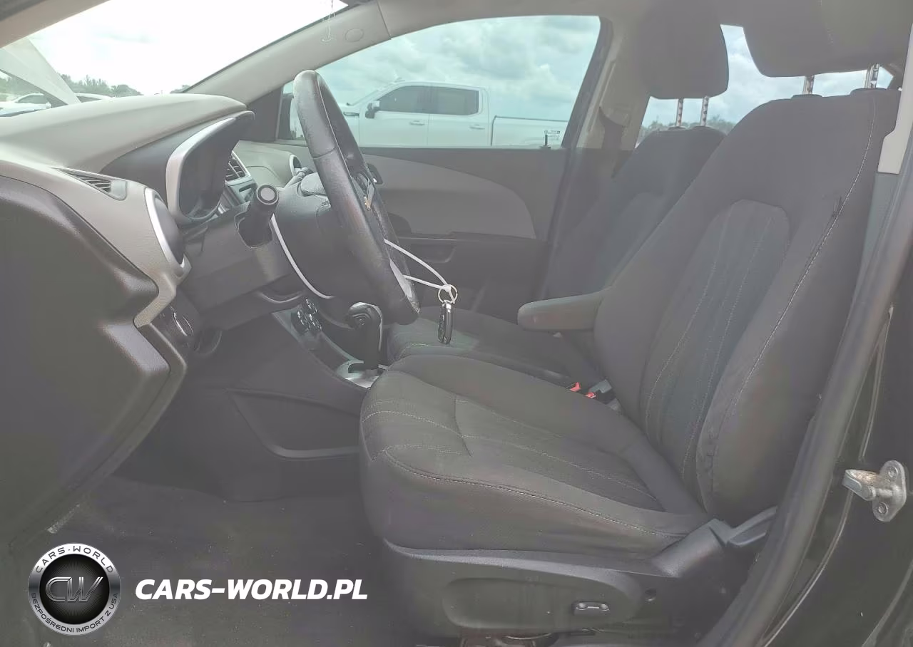 2019 Chevrolet Sonic Lt VIN:1G1JD5SB6K4119339 - 7