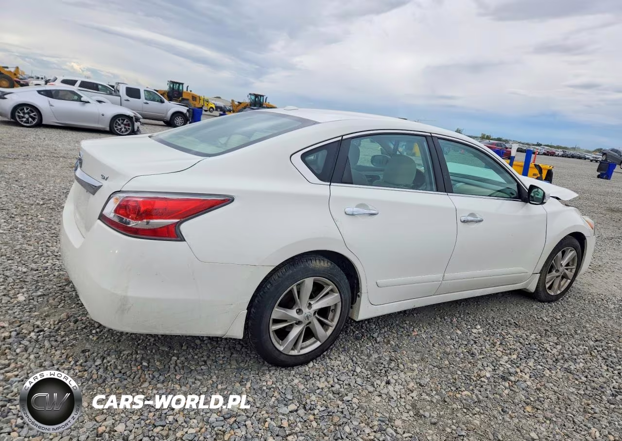2015 Nissan Altima 2.5 Sv VIN:1N4AL3AP5FC458171 - 3