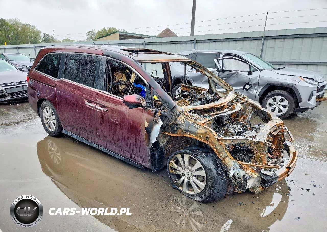 2017 Honda Odyssey Exl VIN:5FNRL5H6XHB026056 - 4