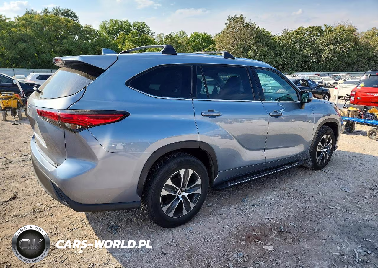 2020 Toyota Highlander Xle VIN:5TDGZRAH2LS021513 - 3