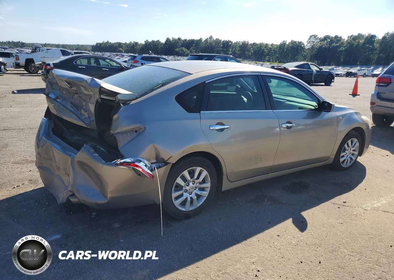 2014 Nissan Altima 2.5 S VIN:1N4AL3AP5EN217388 - 3