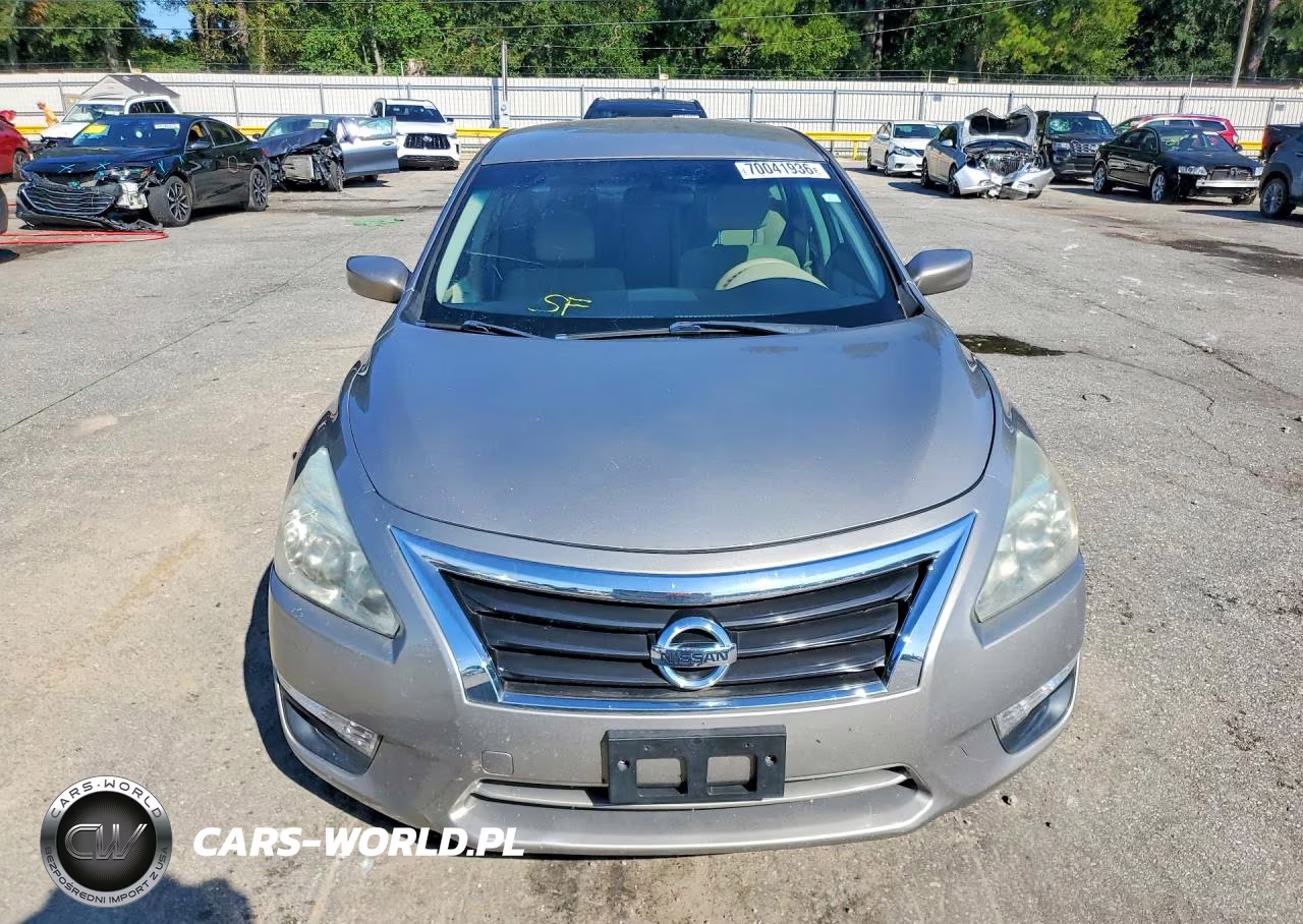 2014 Nissan Altima 2.5 S VIN:1N4AL3AP5EN217388 - 5