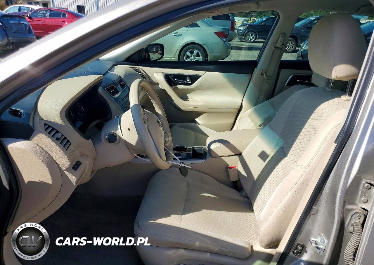 2014 Nissan Altima 2.5 S VIN:1N4AL3AP5EN217388 - 7