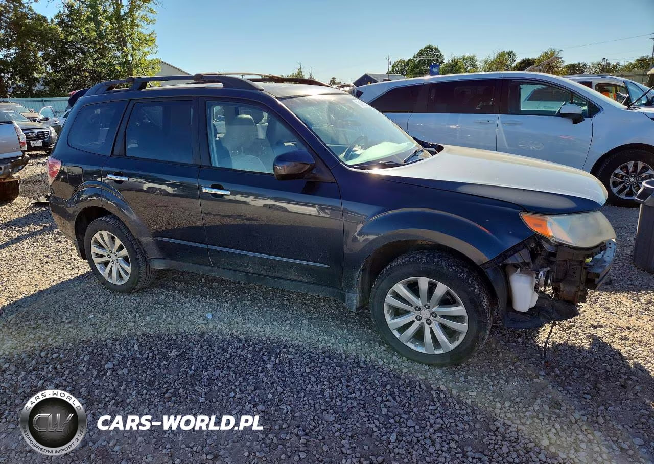 2011 Subaru Forester Limited VIN:JF2SHAEC2BH707780 - 4