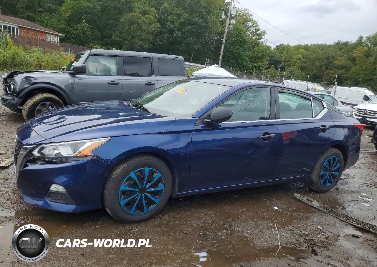 2019 Nissan Altima S