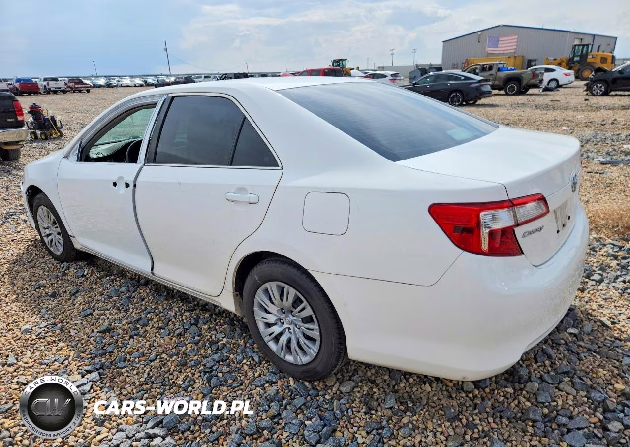2014 Toyota Camry VIN:4T1BF1FK3EU327798 - 2