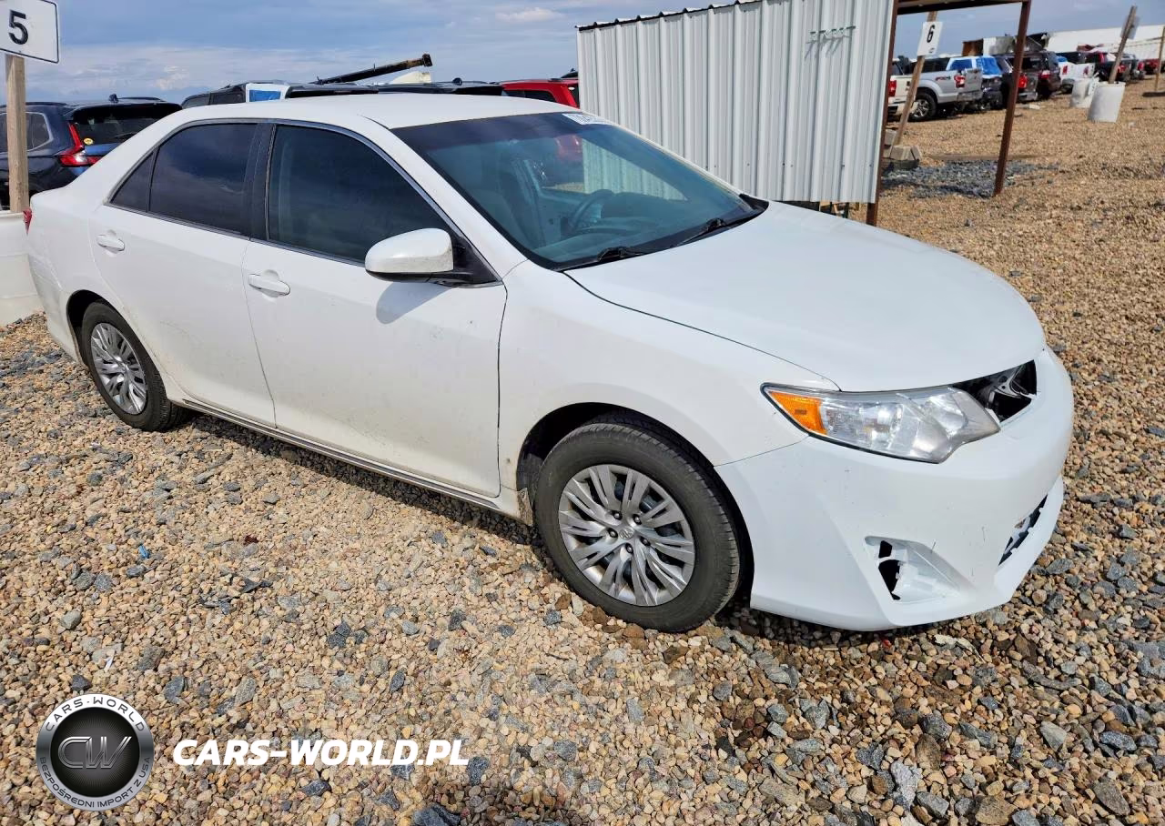 2014 Toyota Camry VIN:4T1BF1FK3EU327798 - 4