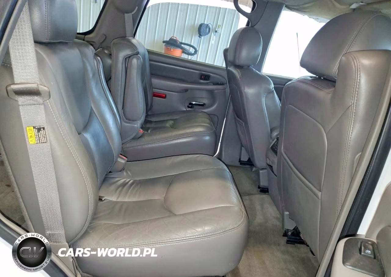 2005 GMC Yukon Denali VIN:1GKEK63U05J263662 - 11