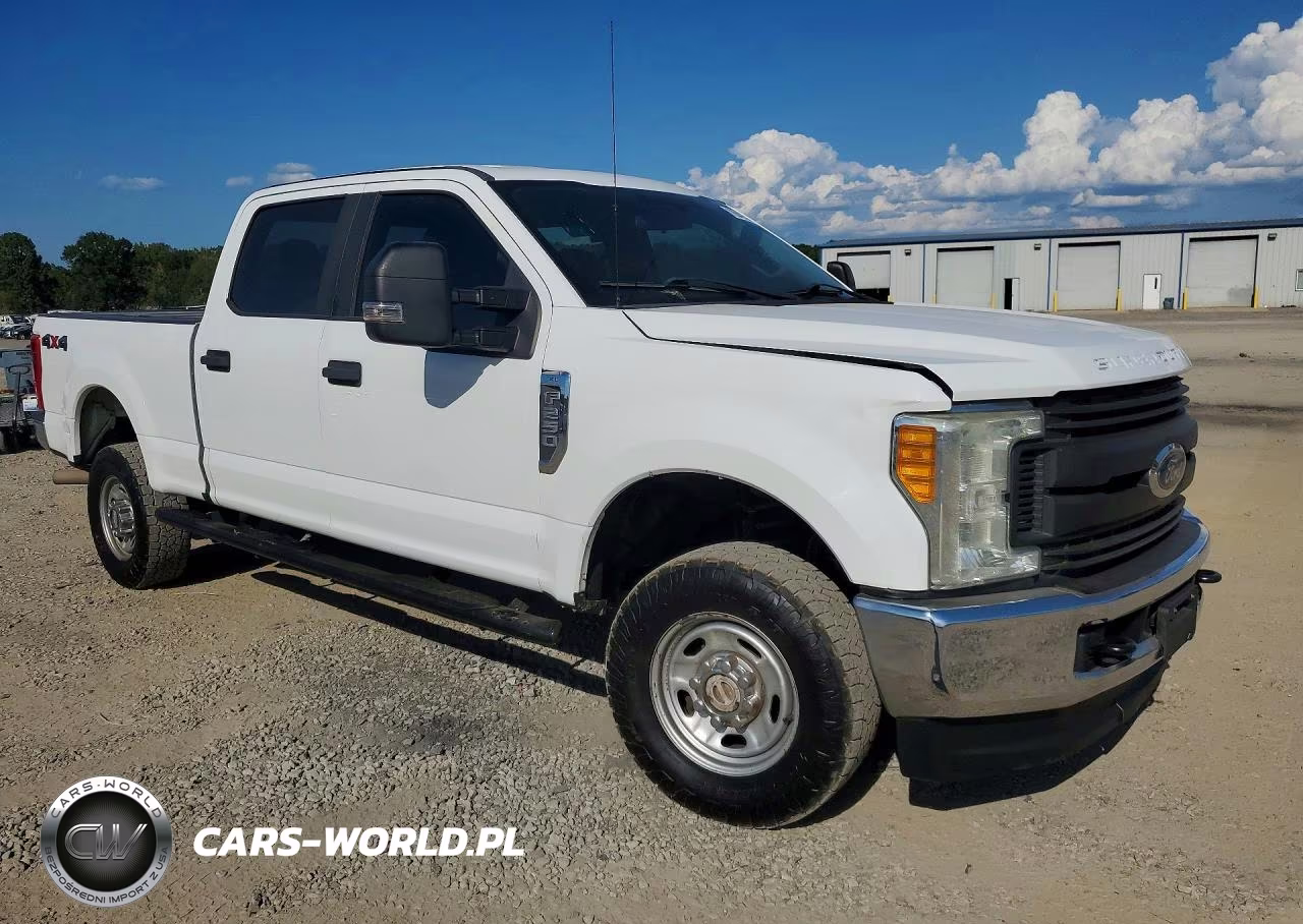 2017 Ford F250 Super Duty VIN:1FT7W2B69HEC00318 - 4