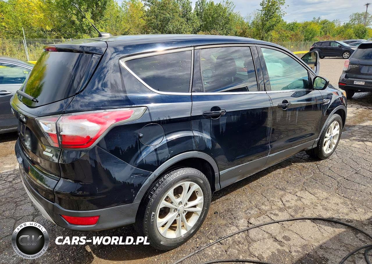 2017 Ford Escape Se VIN:1FMCU0GD0HUA11994 - 3