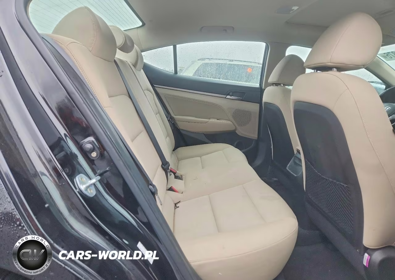 2017 Hyundai Elantra Value Edition VIN:KMHD84LF4HU272455 - 10