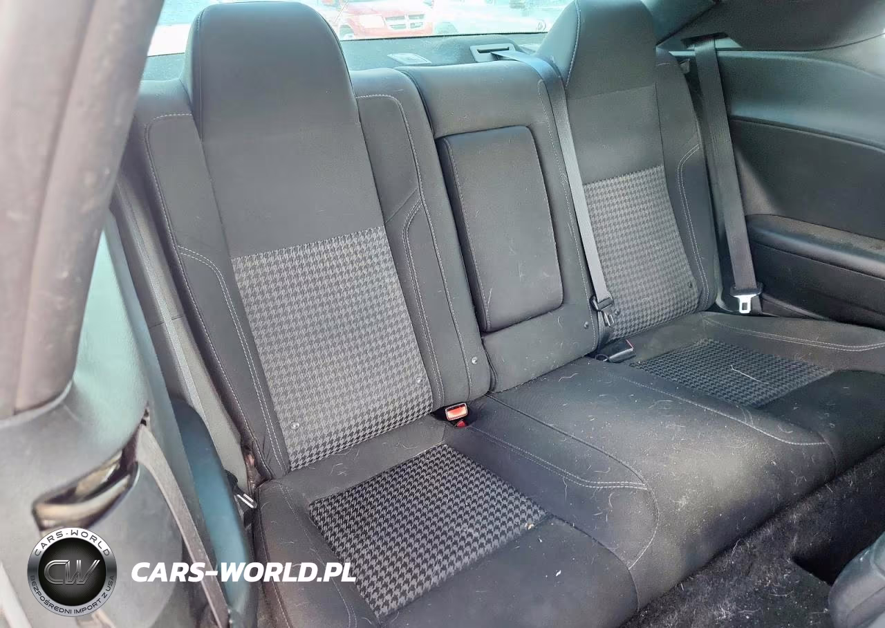 2015 Dodge Challenger Sxt VIN:2C3CDZAG5FH710005 - 10