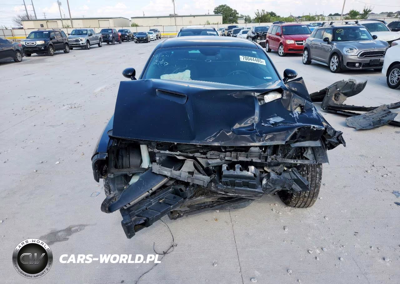 2015 Dodge Challenger Sxt VIN:2C3CDZAG5FH710005 - 5