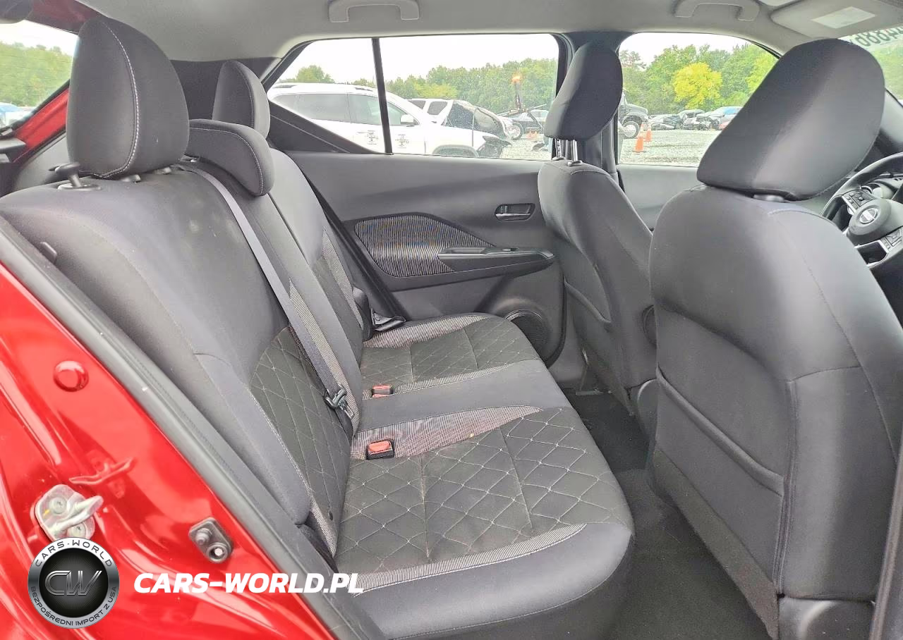 2019 Nissan Kicks Sv VIN:3N1CP5CU6KL560103 - 11