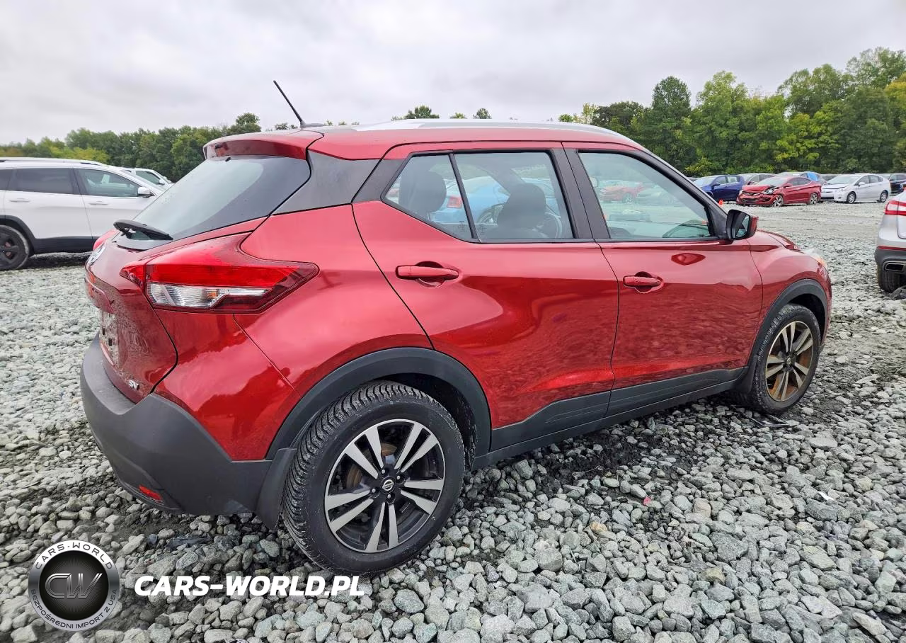 2019 Nissan Kicks Sv VIN:3N1CP5CU6KL560103 - 3