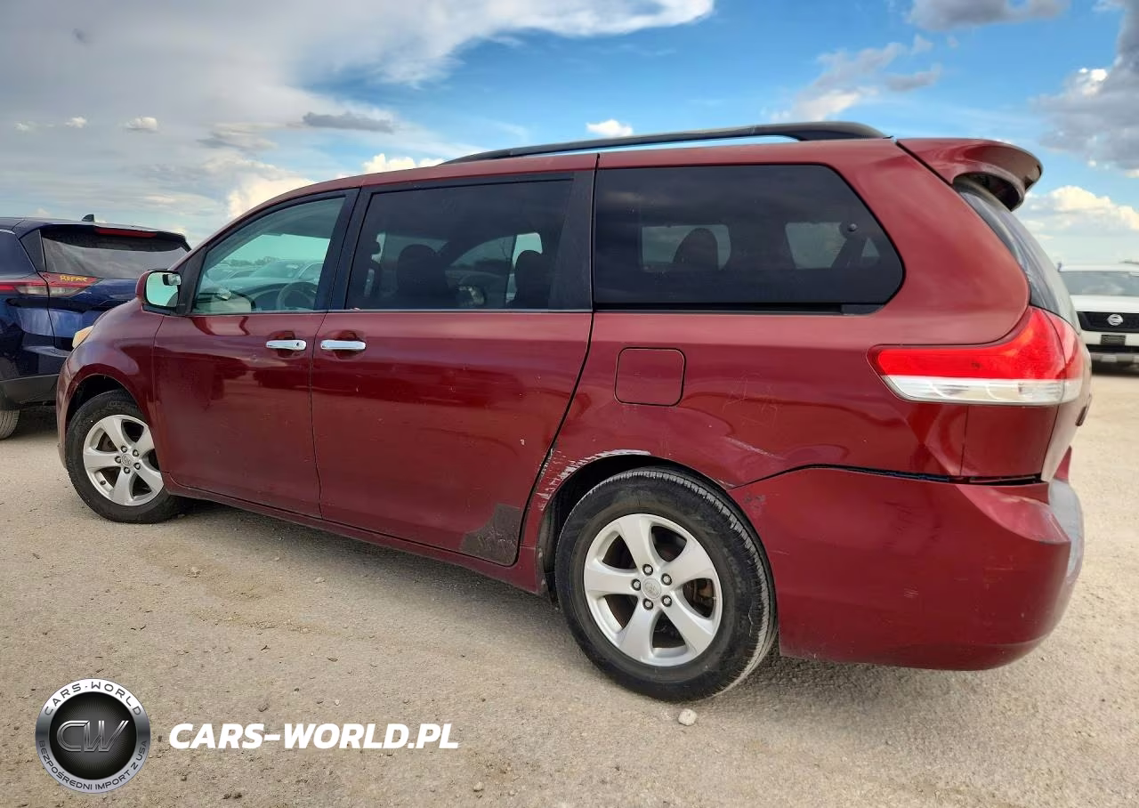 2011 Toyota Sienna Le VIN:5TDKK3DC7BS120533 - 2