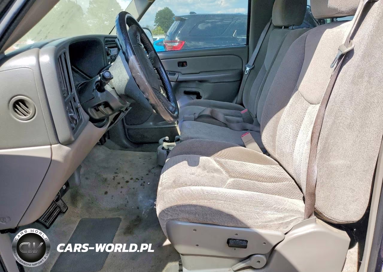 2005 Chevrolet Tahoe C1500 VIN:1GNEC13T25R219769 - 7