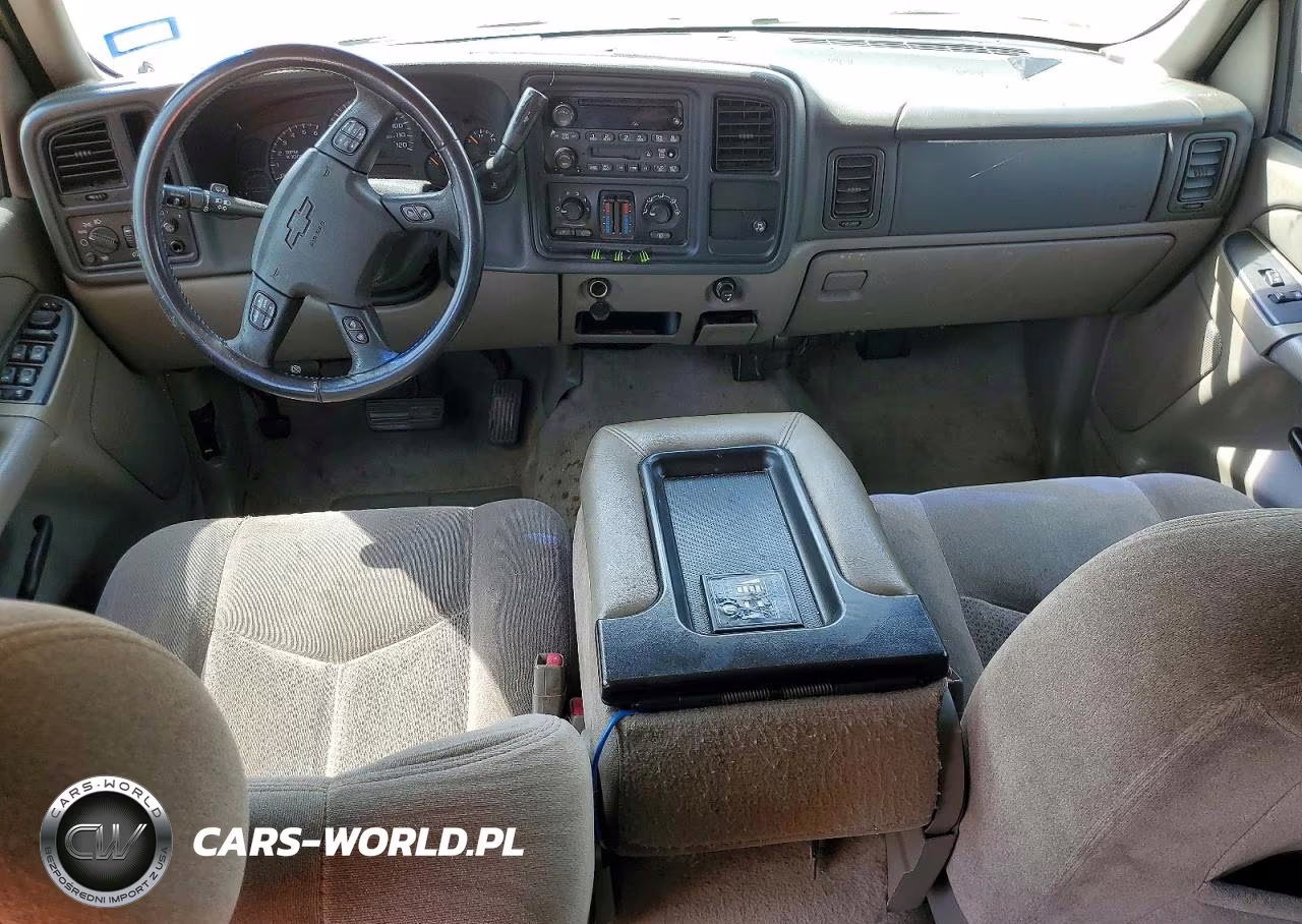 2005 Chevrolet Tahoe C1500 VIN:1GNEC13T25R219769 - 8