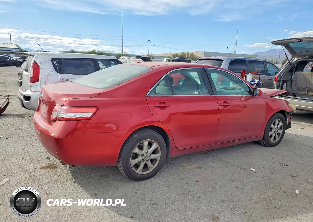 2010 Toyota Camry Le VIN:4T1BF3EK5AU115654 - 3