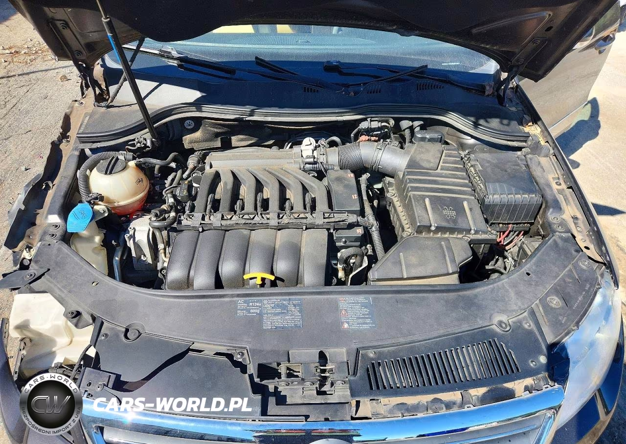 2008 Volkswagen Passat Vr6 VIN:WVWCU73C28E061641 - 11