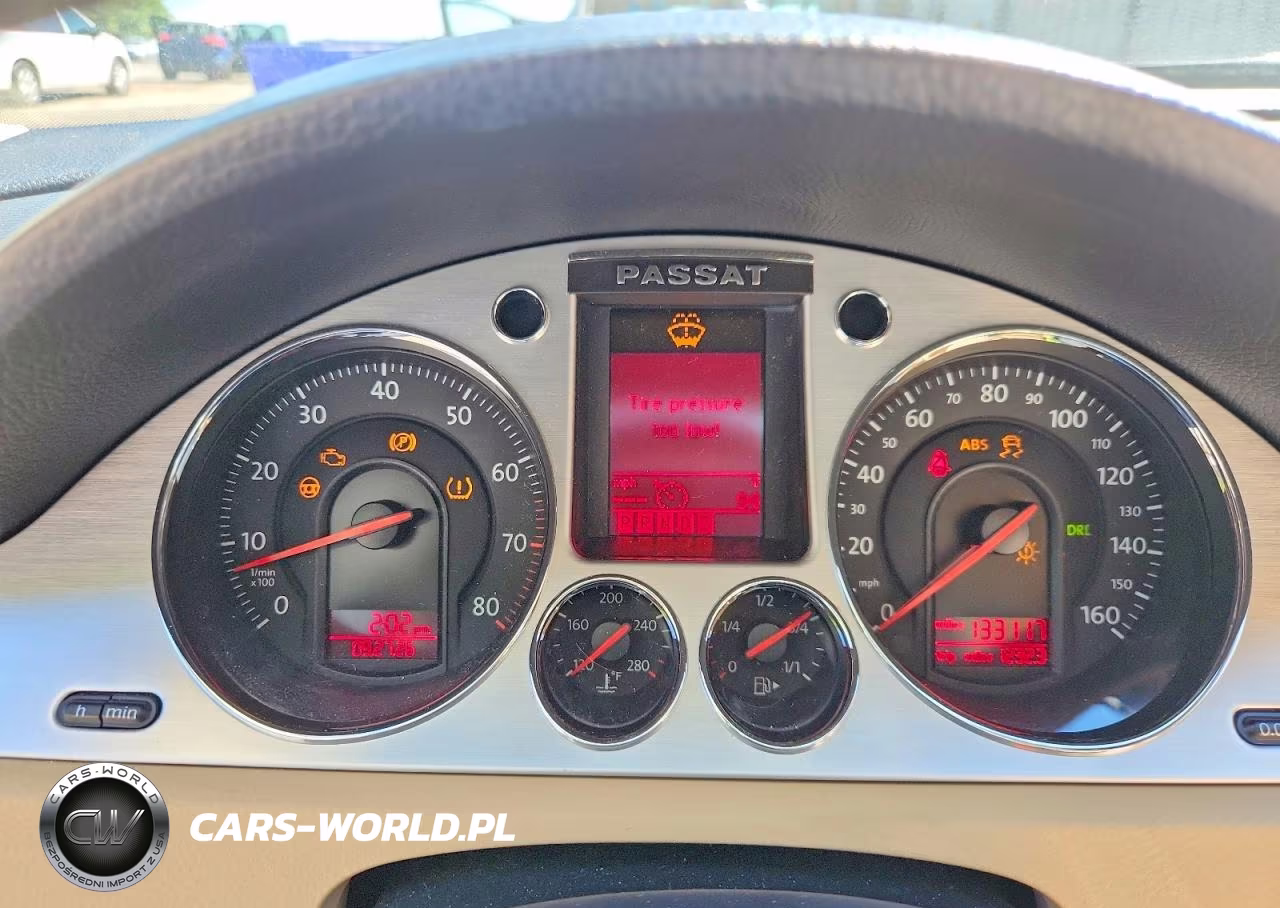 2008 Volkswagen Passat Vr6 VIN:WVWCU73C28E061641 - 9